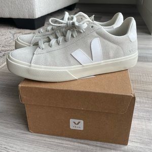 Veja Campo Suede Natural White - Women’s Size 39 EUC